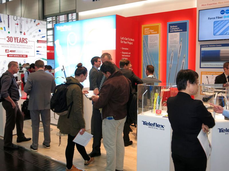 Wie jedes Jahr auf der Compamed gut frequentiert: Der Stand des US-amerikanischen Auftragsfertigers Teleflex Medical in Halle 8a. (Reinhardt / Devicemed)