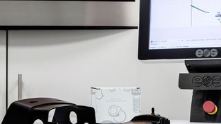 Mercedes-Benz verbessert die Versorgung mit Lkw-Ersatzteilen durch deren Fertigung per 3D-Drucker. (Daimler)