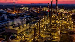 Die Steamcracker-Anlage von MOL in Tiszaújváros wird mit einem Digitalen Zwilling ausgestattet. (MOL Group)