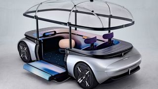 Das Konzeptfahrzeug Akxy2 von Asahi Kasei hat eine transparente Kuppel. (Bild: Asahi Kasei)