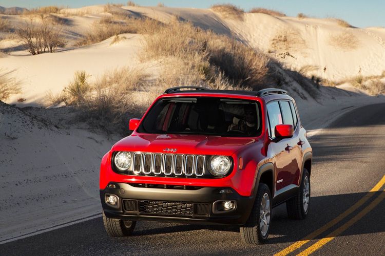 Der Jeep Renegade ist für echte Fans ein Kulturschock: in Italien statt in den USA produziert und in drei Varianten nur mit Frontantrieb erhältlich. (Foto: Jeep)