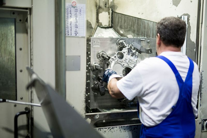 Der Geschäftsbetrieb des Aluminiumguss-Spezialisten HAL-Unternehmensgruppe geht auch im eröffneten Insolvenzverfahren in vollem Umfang weiter. (Bild:  HAL Aluminiumguss Leipzig GmbH)