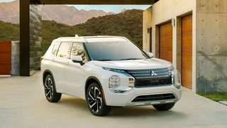 Mitte Februar feierte der neue Mitsubishi Outlander Weltpremiere. Ob das SUV nach Deutschland kommt, ist unklar. (Bild: Mitsubishi)