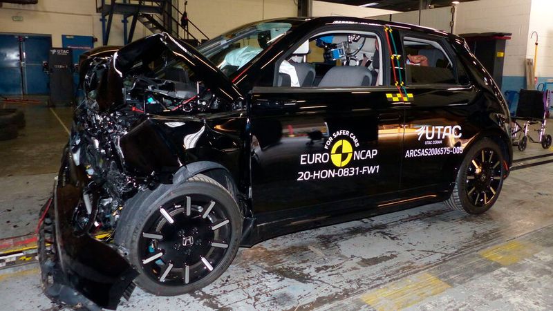 Immer noch respektable vier von fünf Sternen konnte der Honda-E für sich verbuchen. Die Testern vermissten vor allem fortschrittliche Sicherheitssysteme wie sie Honda etwa beim Jazz anbietet. (Bild: Euro NCAP)