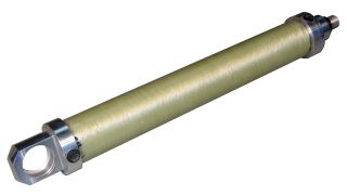 Leichtbauzylinder aus Aluminium und Faser-Verbundwerkstoffen für Betriebsdrücke bis 210 bar. Er reduziert die Traglast und erhöht damit die Dynamik hydraulischer Antriebsachsen.Bilder: Beetz Hydraulik (Archiv: Vogel Business Media)