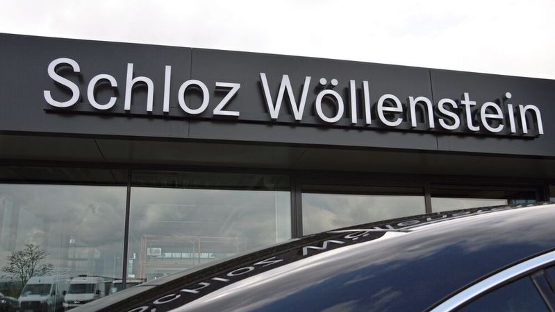 Der Mercedes-Benz-Händler in Chemnitz hat mit Carsonal eine Software auf die Beine gestellt, mit der er neue Mitarbeiter ansprechen und den Bewerbungsprozess managen kann.(Bild:  Achter – »kfz-betrieb«)