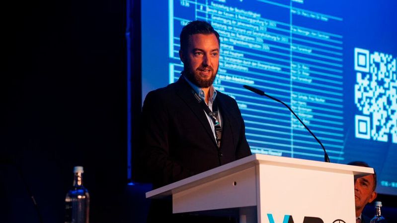 Michel Farrenkopf führt auch in Zukunft die Geschäfte des VMB.(Bild:  Verband der Mercedes-Benz Vertreter e.V.)