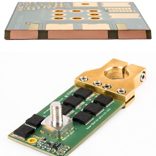 Bild 1: Inlay-Leiterplatte der Firma Schweizer Electronic AG (Zusammenarbeit von Infineon und Schweizer) für eine 600-A-Batterieklemme mit einem M8-BROXING-PowerClamp in Pressfit. Bild 1: Inlay-Leiterplatte der Firma Schweizer Electronic AG (Zusammenarbeit von Infineon und Schweizer) für eine 600-A-Batterieklemme mit einem M8-BROXING-PowerClamp in Pressfit.