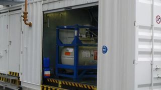 Für eine komplette chemische Produktionsanlage reicht ein einziger Container. (Bild: Evonik)