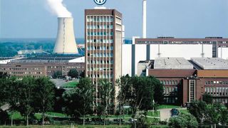 Volkswagen hat auf das letzte Geschäftsjahr geblickt. Demnach ist der Autoriese deutlich gebeutelt worden. Erfahren Sie hier mehr über die Details und die Lage ... (Bild: Volkswagen)