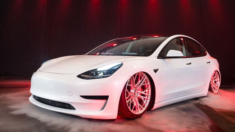 Dazu gehört das Tuning von E-Modellen ebenso ... (Bild: Messe Essen)