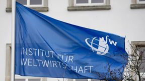 Das Kiel Institut für Weltwirtschaft (IFW) hält an seinen Prognosen für die konjunkturelle Entwicklung in Deutschland fest – es wird leicht aufwärts gehen. Doch der Iran-Krieg wirft seine Schatten voraus ... (Bild: IFW)