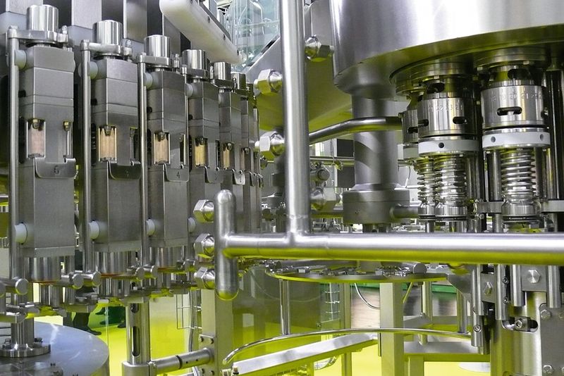 In der Lebensmittelindustrie können Hybridlager in vielen Anwendungen ihre Vorteile ausspielen. (Bild: SLF Fraureuth)