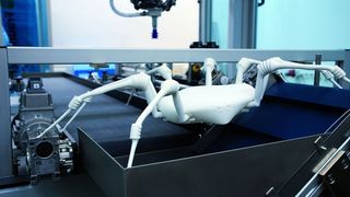 Die Hightech-Spinne für Katastrophengebiete.  Bild: Fraunhofer IPA (Archiv: Vogel Business Media)