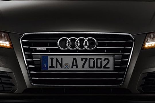 Audi: Fahrer der Marke aus dem VW-Konzern weisen im Vergleich zu anderen Marken sehr niedrige Profilausschläge auf. Sie gelten meist als typisch deutsche Autofahrer, allenfalls als etwas männlicher. Der Vergleich zu den beiden anderen deutschen Premiummarken Mercedes und BMW offenbart: Audi-Fahrer gelten als fröhlicher (64 Prozent), bescheidener (56 Prozent) und umweltbewusster (48 Prozent). (Archiv: Vogel Business Media)