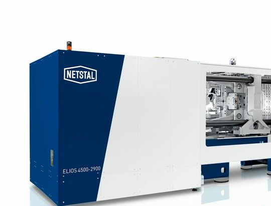 Krauss-Maffei hat heute bekanntgegeben, dass der Verkauf der kompletten Netstal AG an die Krones AG ab heute komplett unter Dach und Fach ist. Rund 500 weltweite Netstal-Mitarbeiter wechseln damit das Mutterunternehmen.(Bild:  Netstsal)