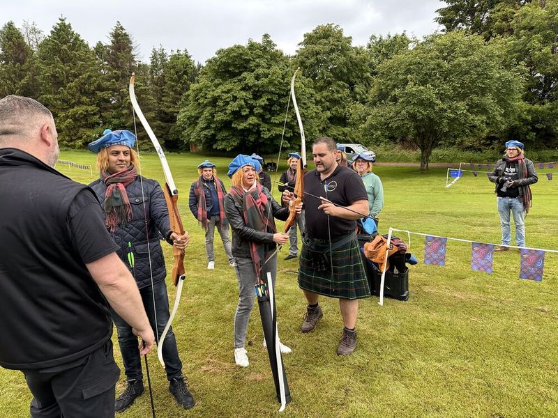Wer hat den Bogen raus: Wikas Narander (l.) oder Kristina Stolze (S&K)? (Bild: Vogel IT-Medien GmbH)