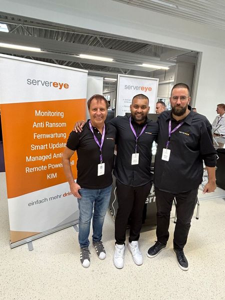 Die Men in Black: (v.l.) Rudi Seitz, Vithusan Kalakaran und Mehmet Akkus (servereye) (Bild: Vogel IT-Medien)