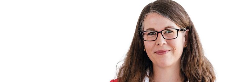 Anne Dederer, Leiterin Bildungsmanagement bei Rednet, fordert neue Fördermittel für die Digitalsierung der Schulen, damit die Technik laufen und medienpädagogisch sinnvoll eingesetzt werden kann.(Bild:  Rednet GmbH)