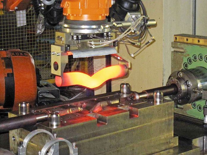 Werkzeug mit seriennahem Bauteil. (Bild: Fraunhofer-IWU)