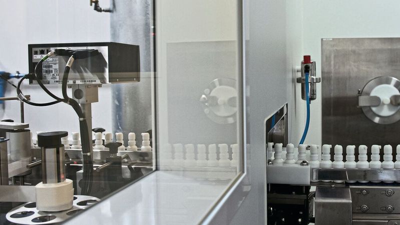 Spetec liefert Reinraumkonzept für Arznei- und Nahrungsergänzungsmittelhersteller Apurano. (Bild:  Reinhold Schuster/Spetec)