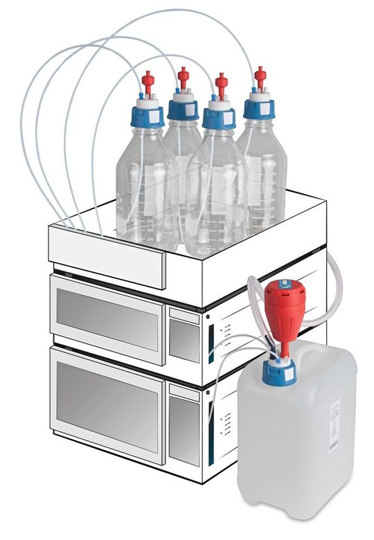 Abb.1: Spezielle Verschlusskappen dichten Lösemittelflaschen hermetisch ab. So kann der Luftwechsel im Labor gefahrlos reduziert werden, was Betriebskosten spart. Abb.1: Spezielle Verschlusskappen dichten Lösemittelflaschen hermetisch ab. So kann der Luftwechsel im Labor gefahrlos reduziert werden, was Betriebskosten spart.