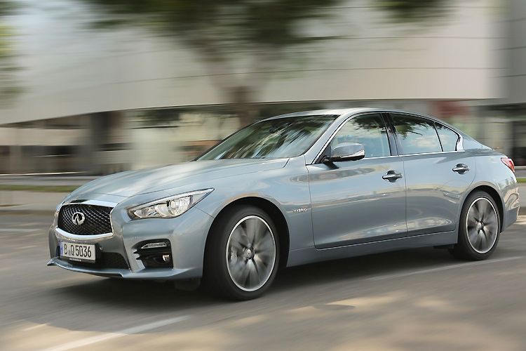 Technisches Highlight ist das so genannten DAS (Direct Adaptive Steering), das auf die mechanische Verbindung zwischen Lenkrad und den Rädern verzichtet. (Foto: Infiniti)