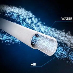 Feuchte Ansaugluft beeintächtigt den Luftwiderstand des Filters nicht, Wassertröpfchen können die hydrophoben Fasern nicht benetzen und gelangen nicht auf die Reinluftseite.(Bild:  UFI)