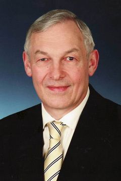 Geschäftsführer Klaus Fischbach VW/Audi-Servicepartner Gebr. Fischbach GmbH & Co. KG mit Sitz in Irrel: „Leider liegen - aufgrund unserer Grenznähe zu Luxemburg und dem damit verbundenen knochenhart umkämpften Übergrenzmarkt - die Rabatte durchweg bei über zehn Prozent!“ (Archiv: Vogel Business Media)