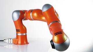 Der sensitive Leichtbauroboter von Kuka ist Basis für die jetzt gestartete strategische Kooperation mit der Daimler AG. (Bild: Kuka)