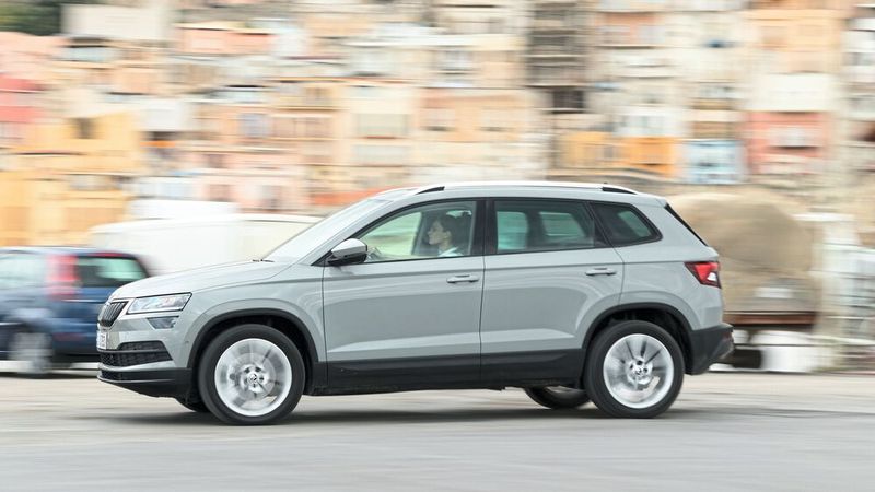 Platz 6 der beliebtesten Autos in der Schweiz 2020: Skoda Karoq (3.663 Neuzulassungen) (Bild: Markus Heimbach)