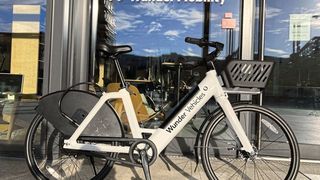 Wunder Mobility hat mit dem chinesischen Fahrradhersteller Yadea ein Sharing-E-Bike entwickelt.  (Svenja Gelowicz)