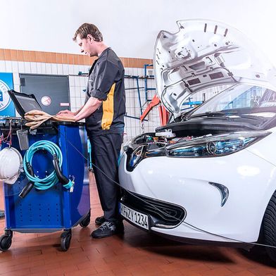 Multimarken-Diagnosesysteme gibt’s reichlich. Welches haben Sie schon genutzt? (Bild: ProMotor/T.Volz)