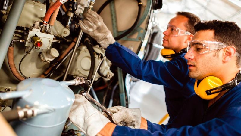 Mit über 200 Universitäten und mehr als 11.700 Absolventen der Ingenieursstudiengänge pro Jahr bietet Ohio Zugang zu qualifiziertem Personal. (Wirtschaftsförderung JobsOhio)