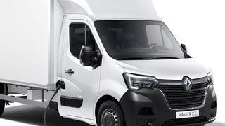 Vielfältige Aufbauten für den Master Z.E.: Mit einem neuen Fahrgestell will Renault mit seinem E-Transporter noch mehr individuelle Wünsche seiner Nutzfahrzeugkunden erfüllen.  (Bild: Renault)