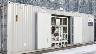 Ein Power-to-X-Technologie-Beispiel: Die kompakte Pilotanlage in dem Soletair-Projekt produziert 200 Liter Sprit aus Solarstrom und dem Kohlenstoffdioxid der Umgebungsluft (VTT)