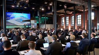 So sah es beim 7. UKP Workshop Ultrafast Laser Technology 2023 im Das Liebig in Aachen aus. Organisiert wurde wieder einmal alles vom Fraunhofer ILT. Hier ein kleiner Überblick darüber, was Laserspezialisten an der Spitze der Technik momentan so alles ergründen und entwickeln. (Bild: Fraunhofer ILT)