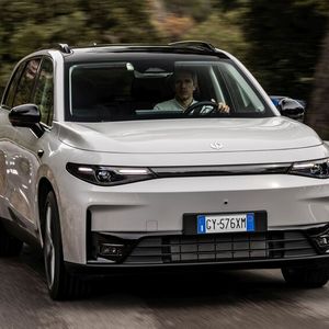 Der Antrieb ist weitgehend mit dem rein elektrischen Bruder identisch.(Bild:  Leapmotor)