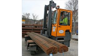 Bäuerle setzt seit kurzer Zeit zwei C6000-Vierwegestapler von Combilift zur Beförderung und Lagerung seiner Blankstahlprodukte ein. (Bild: Combilift)