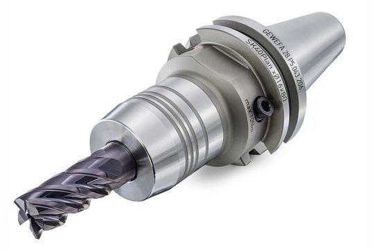 The Gewefa SK40 high-precision hydraulic expansion chuck used in this application has a dual-contact interface with the spindle nose via the taper and flange face. It provides extreme rigidity for smooth, heavy machining with a Wunschmann 175 ER trochoidal milling cutter.(Source:  Kraas & Lachmann)