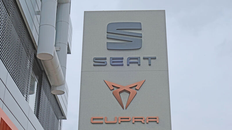 Der Anteil von Cupra an den Verkäufen von Seat Deutschland wächst und wächst. Dementsprechend investieren die Händler kräftig in die Cupra-Präsentation.