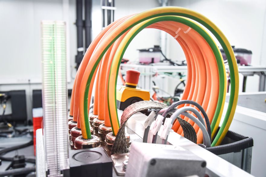 --akka-hv-kabel-16x10cm-300dpi (AKKA GmbH & Co. KGaA)