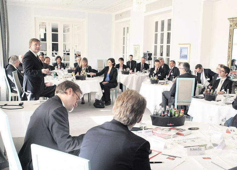 Der CIO des Landes Sachsen, Staatssekretär Dr. Wilfried Bernhardt, beleuchtete in seinem Impulsvortrag die strategische Verknüpfung von Europa – Bund – Land im eGovernment (Archiv: Vogel Business Media)
