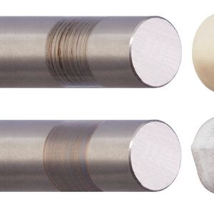 Im Testlabor zeigte sich in der rotierenden Bewegung der deutlich stärkere Verschleiß der Gleitlager aus SLS-Standardmaterial (PA12) gegenüber Iglidur I3-PL.