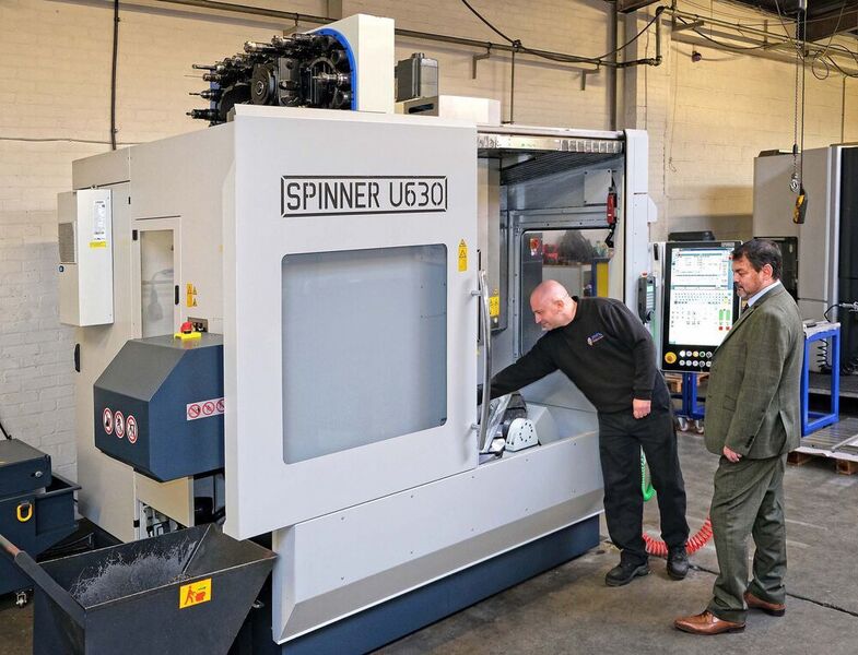 PRV Engineering's works director Alun Cox (right) and CNC setter-programmer Darek Krochmalny with the Spinner U5-630 5-axis VMC. (Whitehouse Machine Tools )