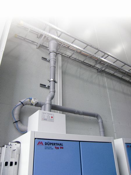 The exhaust air monitor with integrated fan is easy to install. (Archiv: Vogel Business Media)