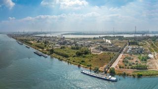 Covestro plant, die Polycarbonat-Produktion in Antwerpen von vier auf eine Linie zu konzentrieren und die BPA-Herstellung einzustellen. (Bild: Covestro)