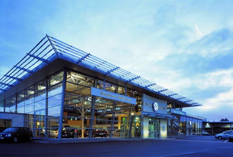 Das Autohaus Wolfsburg hat insgesamt 22 Standorte – elf davon archivieren ihre Werkstattaufträge bereits mittels Myopen-API-Scan. (Archiv: Vogel Business Media)