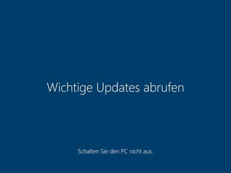Bei bestehender Internetverbindung ruft Microsoft gleich die wichtigen Updates ab. (Bild: Archiv)