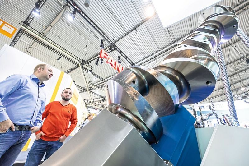 Eine neue Halle, mehr Ausstellungsfläche, und aufsehenerregende Exponate. Die AMB 2018 zeigt sich in noch nie dagewesenen Dimensionen. (Messe Stuttgart)